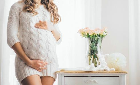 【周公解梦】女人梦到自己怀孕大肚子是什么意思?